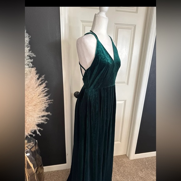 NWT Lucy Paris Emerald Green Velvet Maxi Dress size Small - Picture 4 of 12